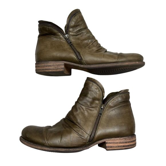 Ladies Miz Mooz Luna Ankle Bootie Genuine Leather Size 9‎